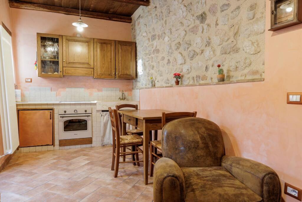 Appartamento Venturini Trevi Buitenkant foto
