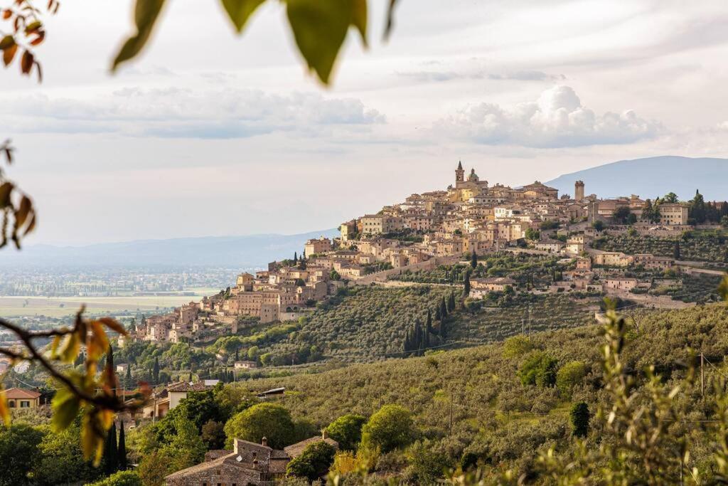 Appartamento Venturini Trevi Buitenkant foto